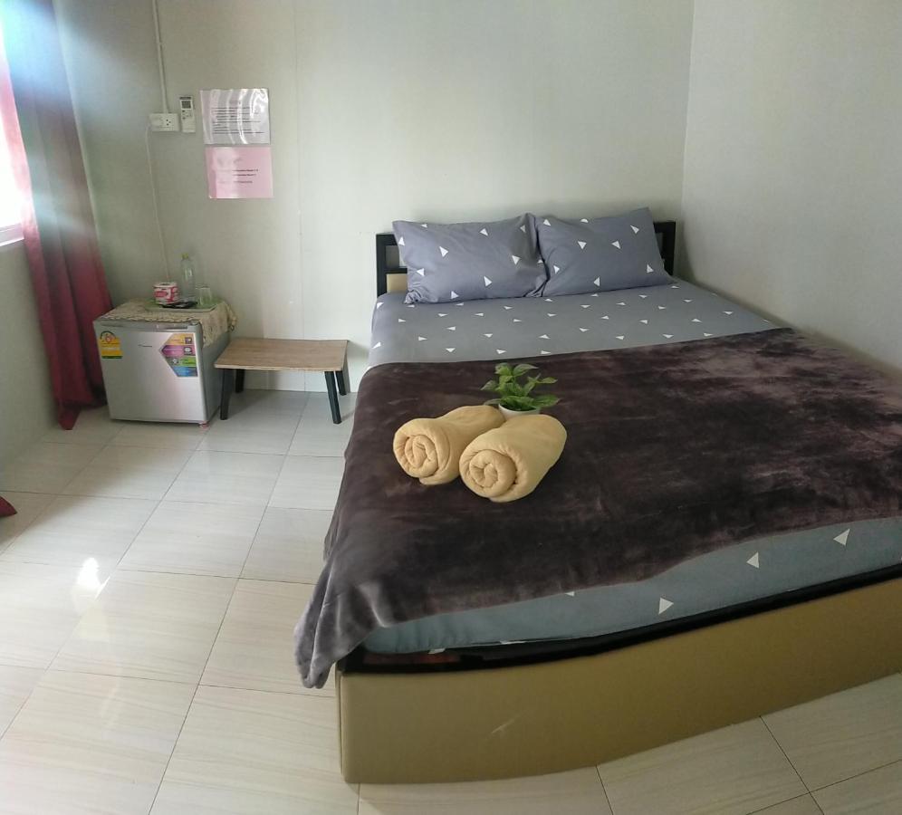 ณัฐวดี รีสอร์ท Don Sak Exteriör bild